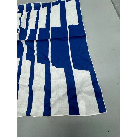 Vintage Blue & White Geometric Pattern Textile Fabric cotton square sheer READ - Picture 2 of 7